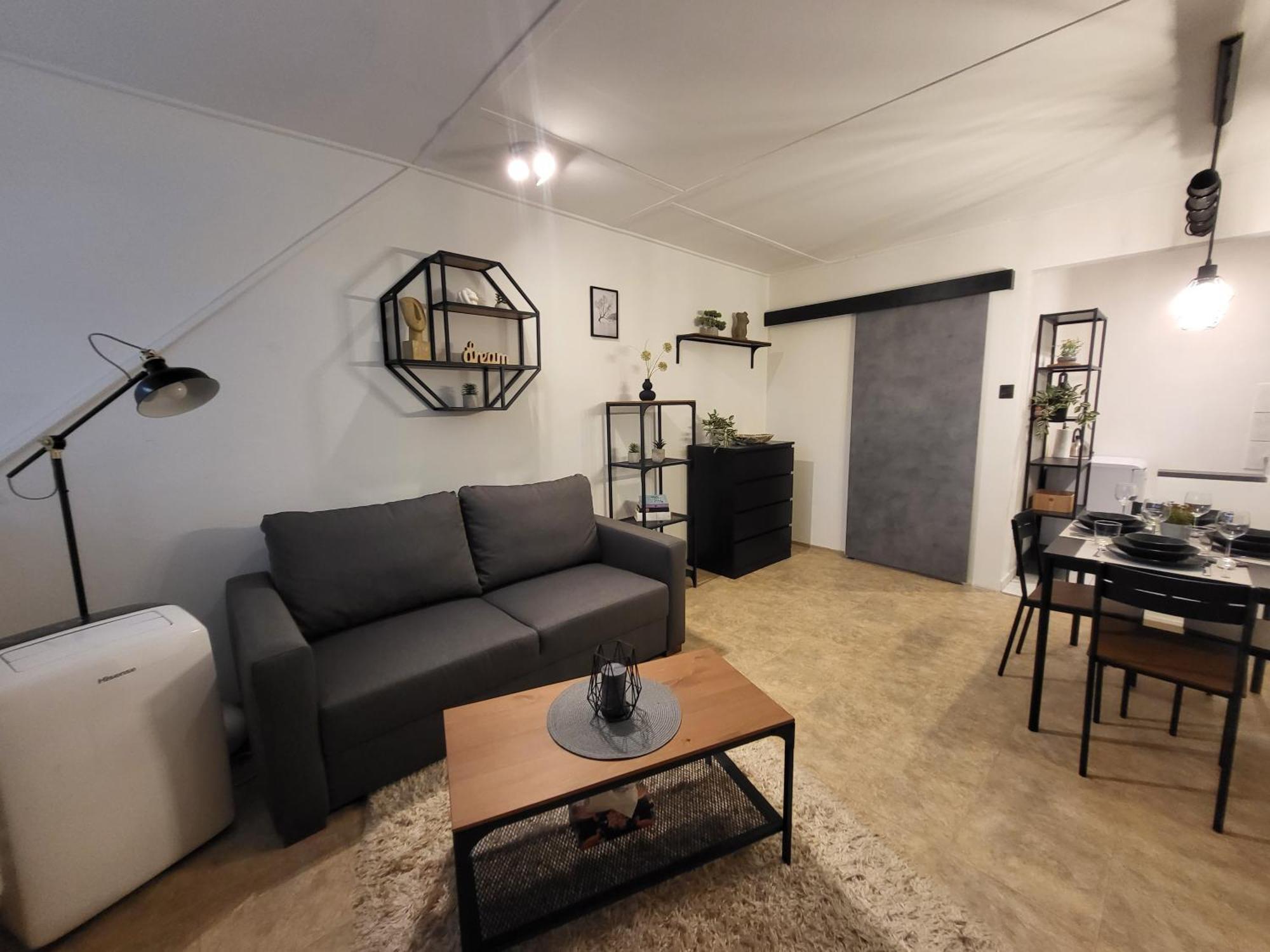 Mosonmagyaróvár Bohemi Apartman מראה חיצוני תמונה
